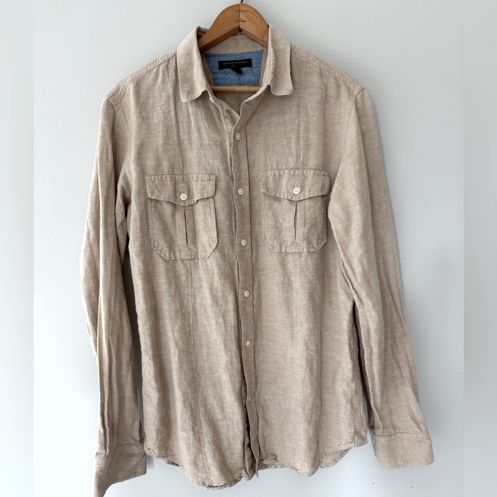 Men’s Banana Republic Button-Up Shirt
